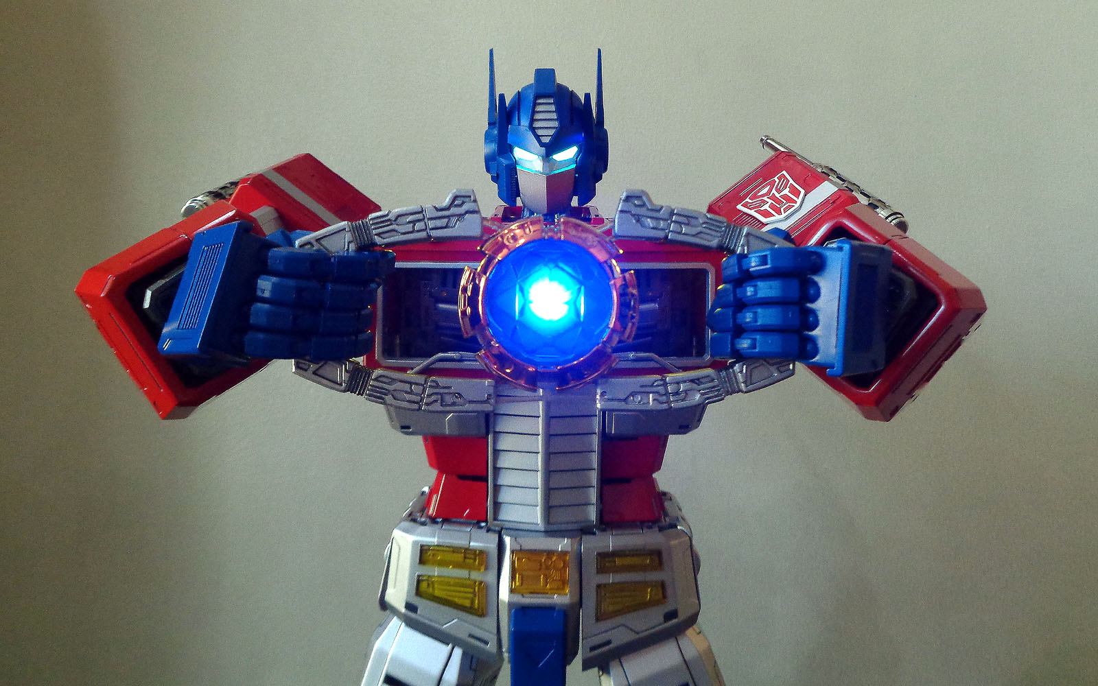 ACTION TOYS ULTIMETAL UM-01 OPTIMUS PRIME オプティマスプライム TF フィギュア 品 TB(トランスフォーマー)｜売買されたオークション情報、yahooの商品情報をアーカイブ公開  - オークファン フィギュア