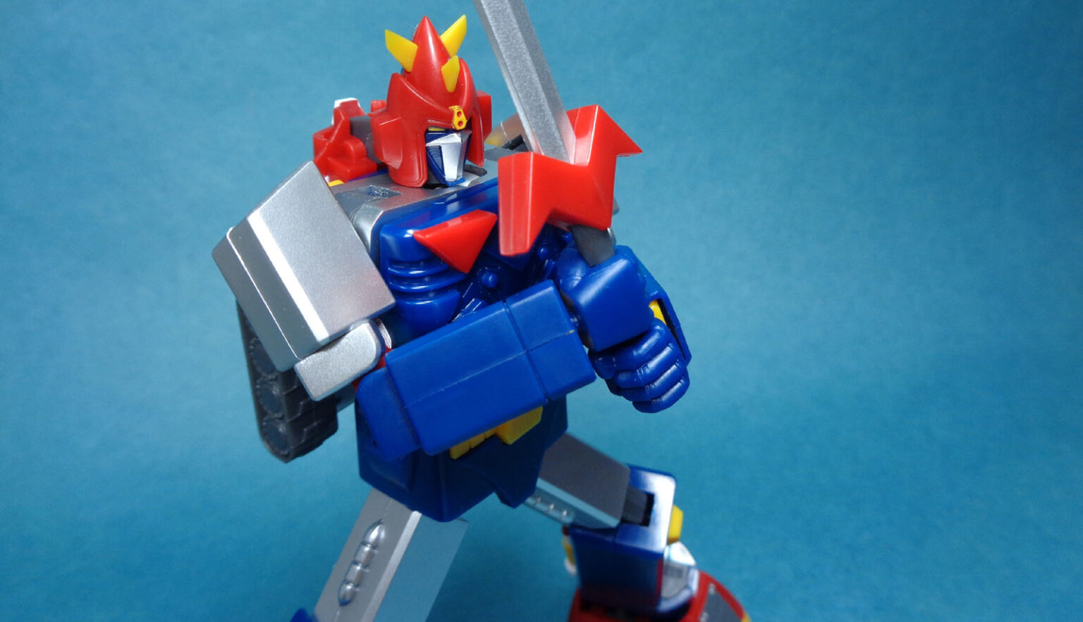 mini action voltes